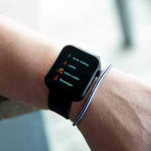 Montre connectée Pulseo fitness remise en forme bien-être fonctions intelligentes