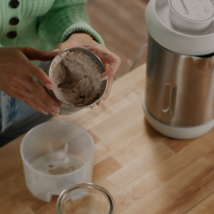 Fabrique à lait végétale Nutsmart de Cuisinart en 60 secondes simple rapide